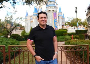 Daniel Dourado entra para o ranking RealTrends Verified 2026 entre os melhores agentes imobiliários dos Estados Unidos