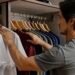 SPR Store investe em peças duráveis com tecidos premium e certificações ambientais para incentivar o consumo consciente.