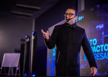 José Roberto Marques construiu uma das maiores estruturas de desenvolvimento humano do Brasil.