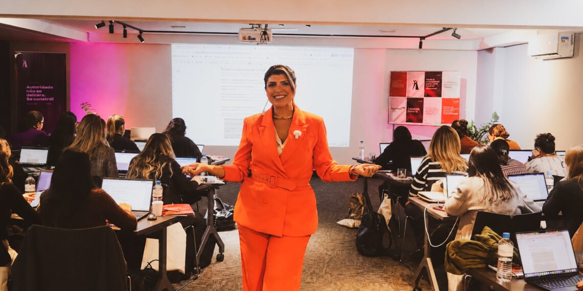 Anndrêa Franco, da Work In, ajuda mulheres empreendedoras a ocuparem as cadeiras de poder.