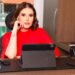 Giovanna Velloso trabalha para conectar artistas, especialistas e pequenas empresas aos principais veículos de comunicação do país.