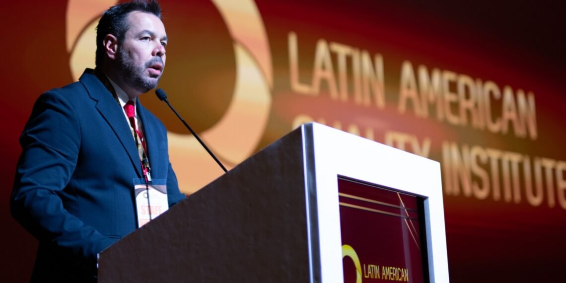 "Compreender o ambiente institucional se tornou uma competência estratégica para as organizações”, afirma Daniel Maximilian Da Costa, founder e CEO da LAQI.