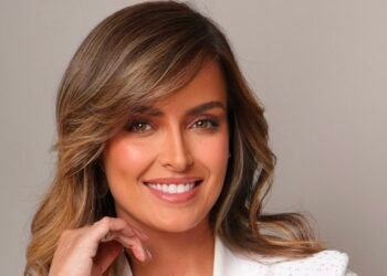 Dra. Luciana Zattar destaca o ultrassom de alta frequência como um aliado do planejamento dos procedimentos estéticos.