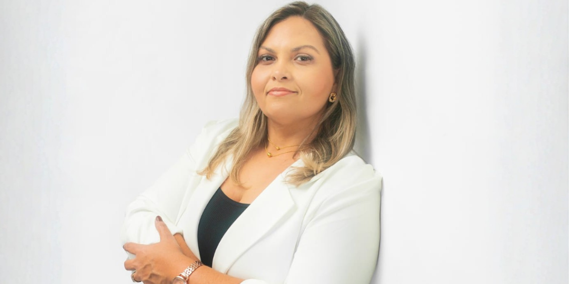 Aline Rinaldi lidera a RSA Assessoria Logística, uma das principais referências em regularização, segurança operacional e prevenção de riscos no transporte de cargas.